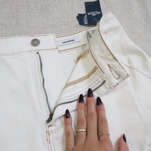 Hollister Ultra High Rise Contrast Stitch Denim Skirt NWT - Picture 3 of 10